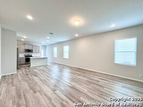 2557 Windle Ln in Seguin, TX - Building Photo - Building Photo