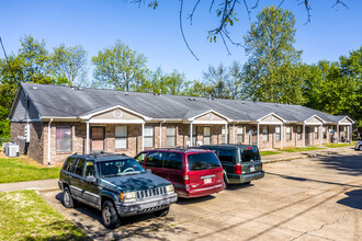 KPC Apartments in Tunica, MS - Building Photo - Building Photo