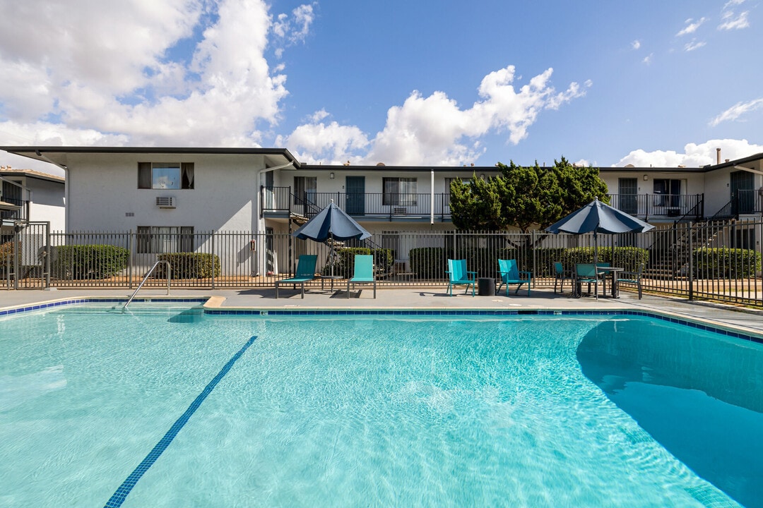 Terre at Madison in El Cajon, CA - Foto de edificio