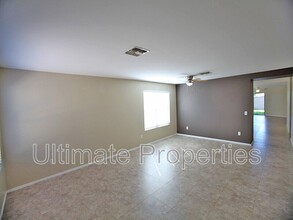 15623 W Caribbean Ln in Surprise, AZ - Building Photo - Building Photo