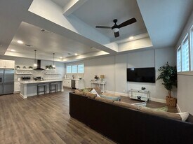 123 Fairview Ave in San Antonio, TX - Building Photo