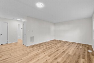 718 Miles St in Eden, NC - Building Photo - Building Photo