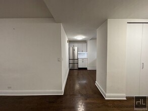 East 82nd Street, Unit 1B in New York, NY - Foto de edificio - Building Photo