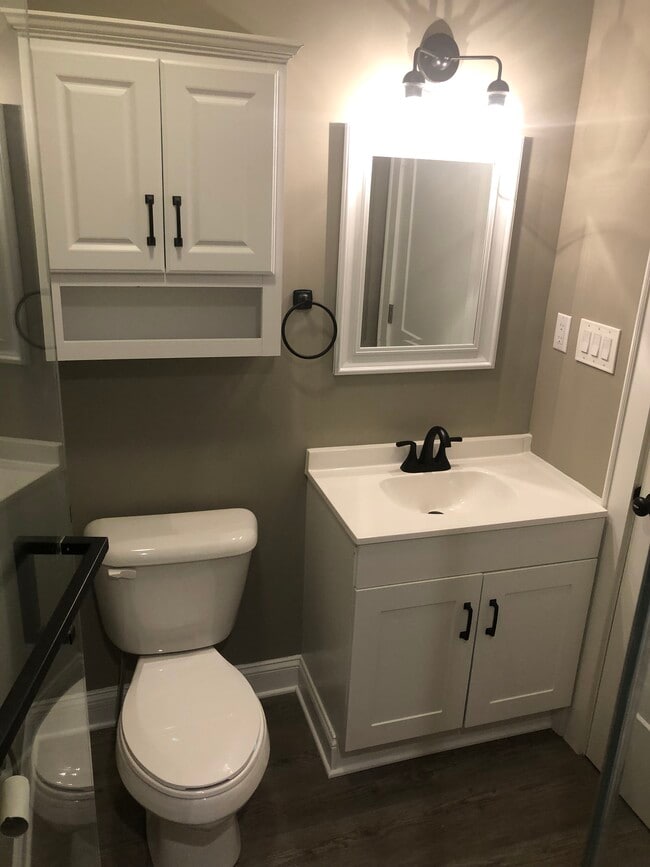 415 Ogburn St in Mooresville, NC - Foto de edificio - Building Photo