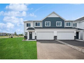 2123 Birch Ln in Montrose, MN - Building Photo