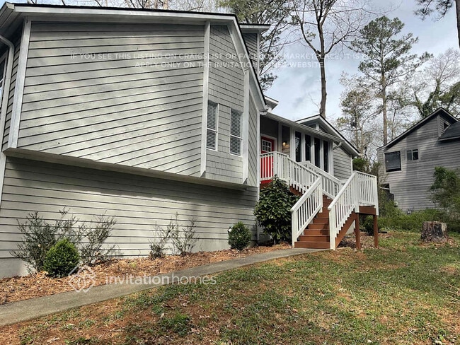 232 Rustic Ridge Dr NE in Kennesaw, GA - Foto de edificio - Building Photo