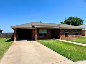 3208 Northwest Dr in Wichita Falls, TX - Building Photo - Building Photo
