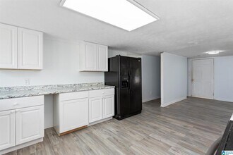 2530 Mudd St in Lincoln, AL - Foto de edificio - Building Photo