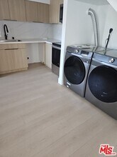 603 E 46th St in Los Angeles, CA - Building Photo - Building Photo