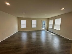 124 High Pointe Dr in Hummelstown, PA - Building Photo - Building Photo