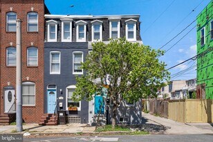 1102 Carroll St in Baltimore, MD - Building Photo
