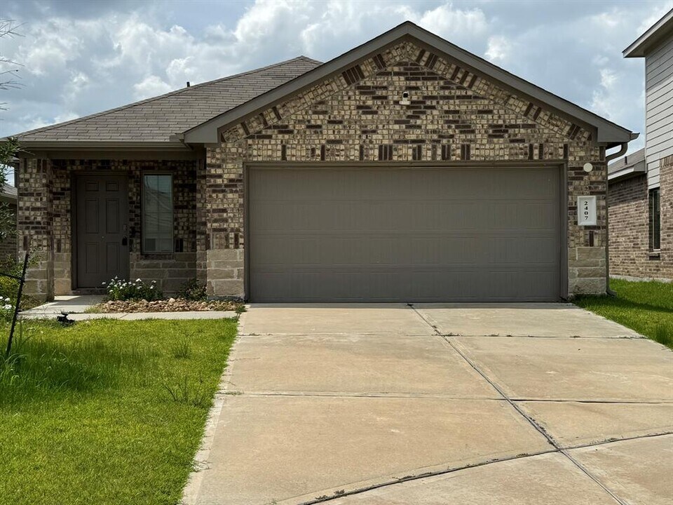 2407 Poplar Copse Ct in Spring, TX - Building Photo