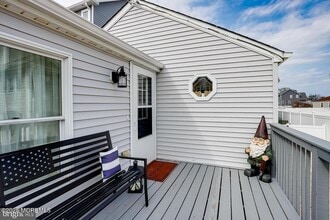 38 Bay Breeze Dr in Toms River, NJ - Building Photo - Building Photo