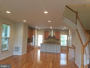 3061 Waterloo Ln in Fairfax, VA - Building Photo - Building Photo