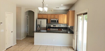1297 E Birdland Dr in Gilbert, AZ - Building Photo - Building Photo