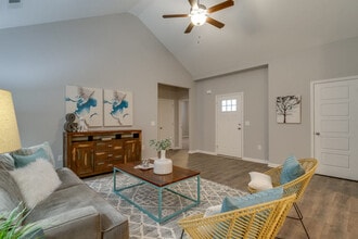 Tricon Spring Hill in Spring Hill, TN - Building Photo - Building Photo