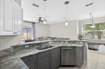 21560 Brixham Run Loop in Estero, FL - Building Photo - Building Photo