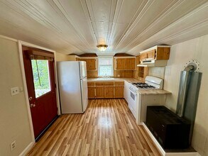 332 Second St in Grass Valley, CA - Building Photo - Building Photo
