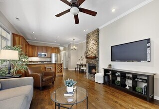 2919 N Burling St in Chicago, IL - Building Photo - Building Photo