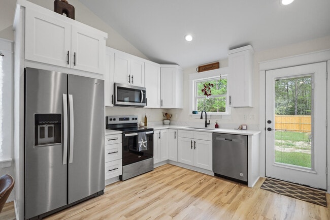 71 Lafavre Ln in Defuniak Springs, FL - Building Photo - Building Photo