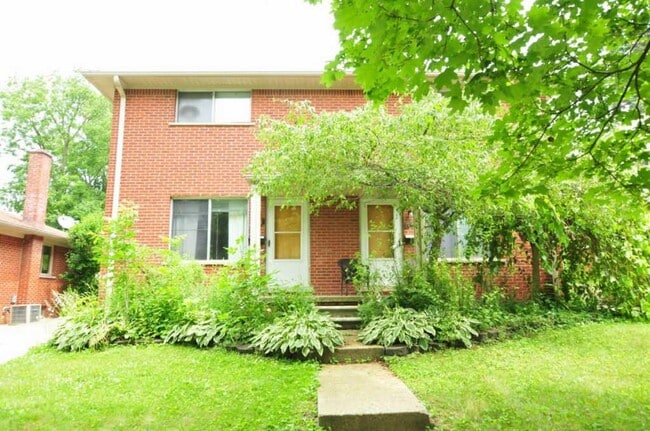721 Madison Pl, Unit 723