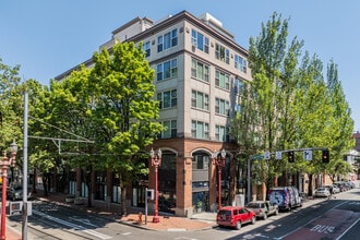 5th Avenue Place Apartments in Portland, OR - Building Photo - Building Photo