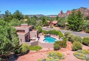 15 Broken Lance Way in Sedona, AZ - Building Photo