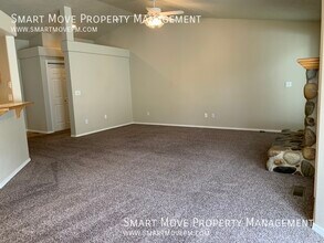 10890 W Tidewater Ct in Boise, ID - Building Photo - Building Photo