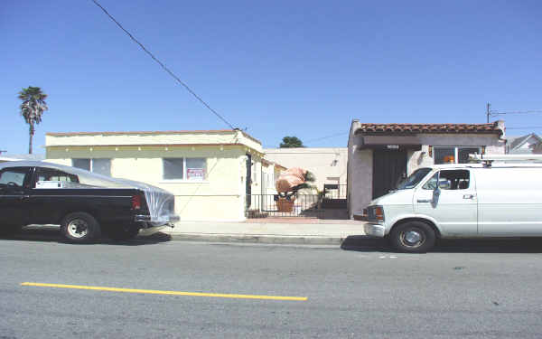 1622 S Centre St in San Pedro, CA - Foto de edificio