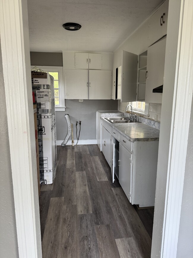 611 E 19th St in Anniston, AL - Building Photo - Building Photo