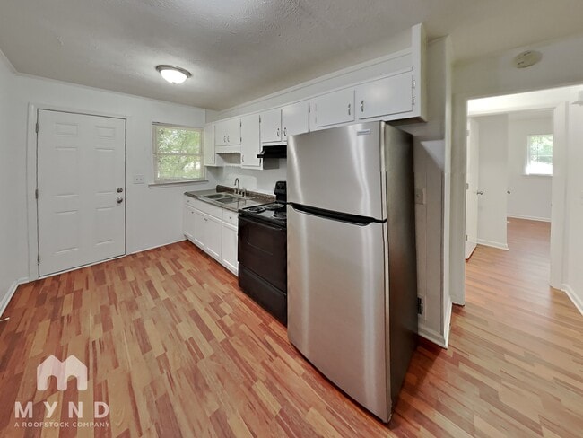 71 Sheila Ln in Powder Springs, GA - Building Photo - Building Photo