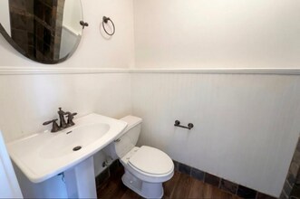 62 Ann Cir in Cartersville, GA - Foto de edificio - Building Photo