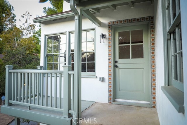 property at 380 Glenullen Dr