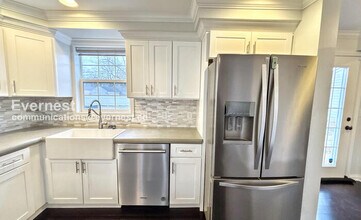 616 Eastmoor Blvd in Columbus, OH - Building Photo - Building Photo