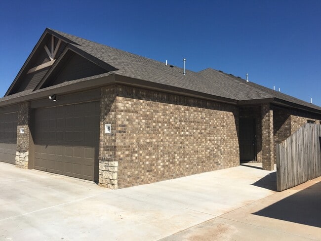 property at 1105 Preston Trails