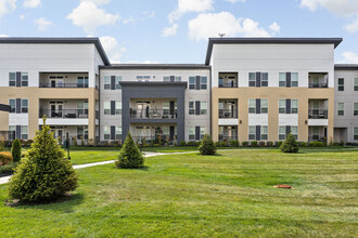 Aria Zionsville Apartments in Zionsville, IN - Building Photo - Building Photo