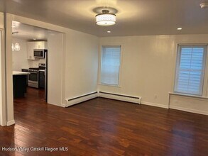 246 Allen St in Hudson, NY - Building Photo - Building Photo