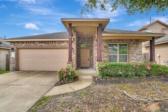 11413 W Woodmark in Conroe, TX - Building Photo - Building Photo