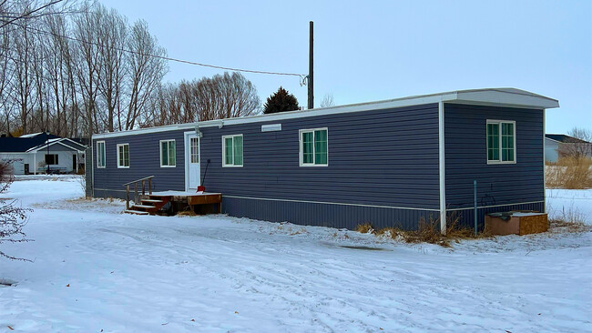 358 W 170 N in Blackfoot, ID - Building Photo - Building Photo