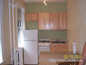 72 Revere St in Boston, MA - Foto de edificio - Building Photo