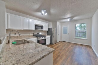 3662 Fuller Bluff Dr in Spring, TX - Building Photo - Building Photo