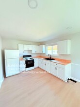 20931 Vermander Ave in Clinton Township, MI - Building Photo - Building Photo