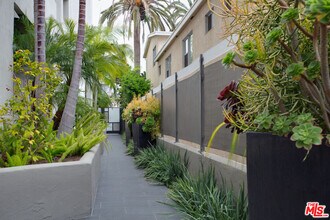 1018 2nd St in Santa Monica, CA - Building Photo - Building Photo
