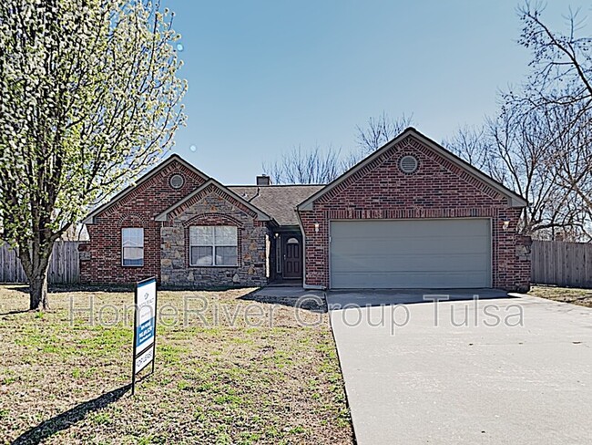 property at 20952 E 36th Pl S