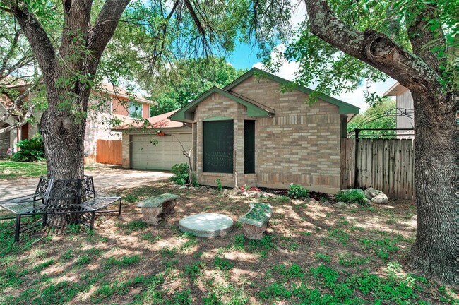 14400 Levering St in Austin, TX - Building Photo - Building Photo