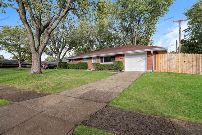 4500 Henrich Dr in Dayton, OH - Building Photo - Building Photo