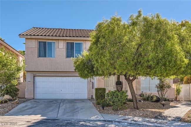 8609 Invierno Cir in Las Vegas, NV - Building Photo - Building Photo
