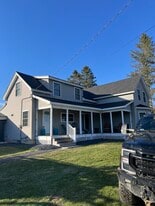 1076 Clinton Ave in Benton, ME - Building Photo