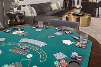 126 2nd Ave N in Nashville, TN - Foto de edificio - Building Photo