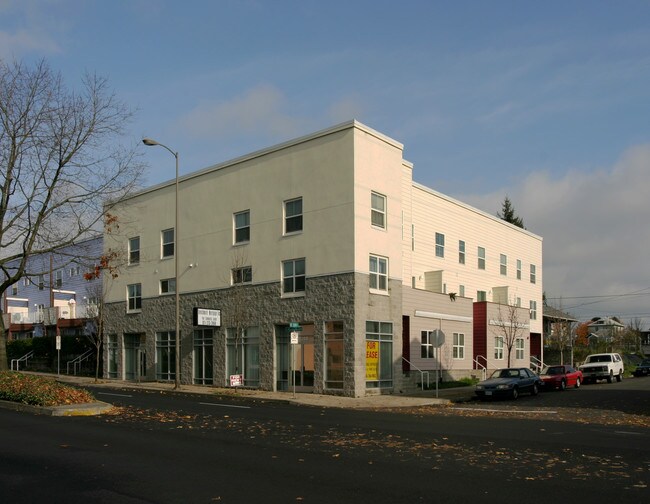 4606-4732 NE Martin Luther King Jr. Blvd in Portland, OR - Building Photo - Building Photo